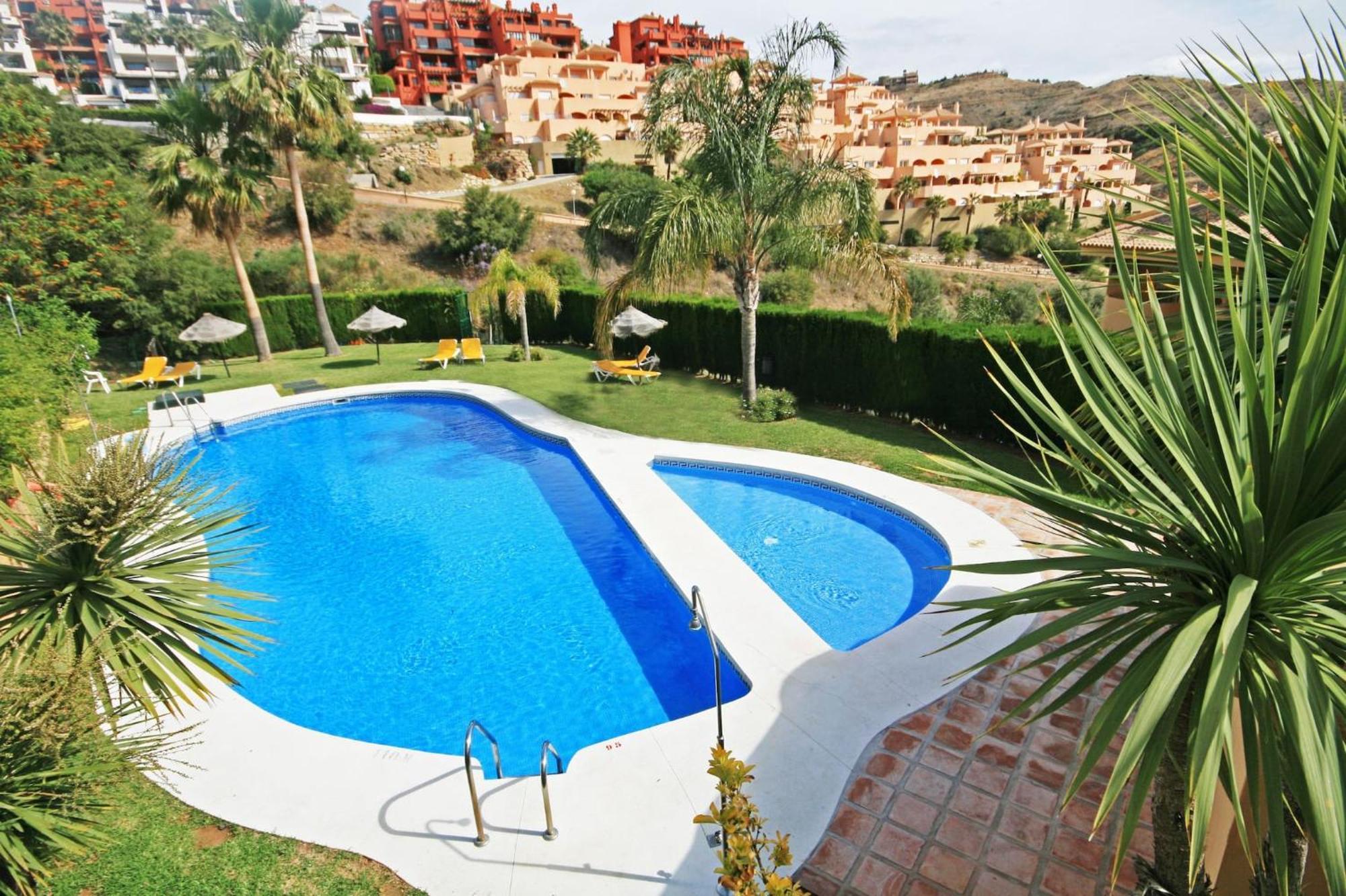 3 Bedroom Penthouse Apartment In Calahonda Mijas Extérieur photo