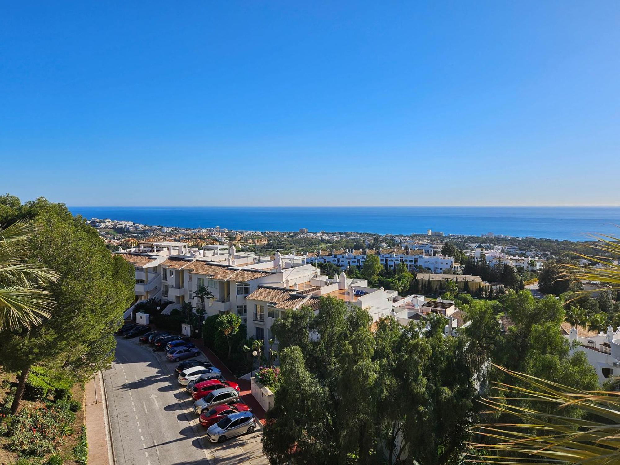 3 Bedroom Penthouse Apartment In Calahonda Mijas Extérieur photo