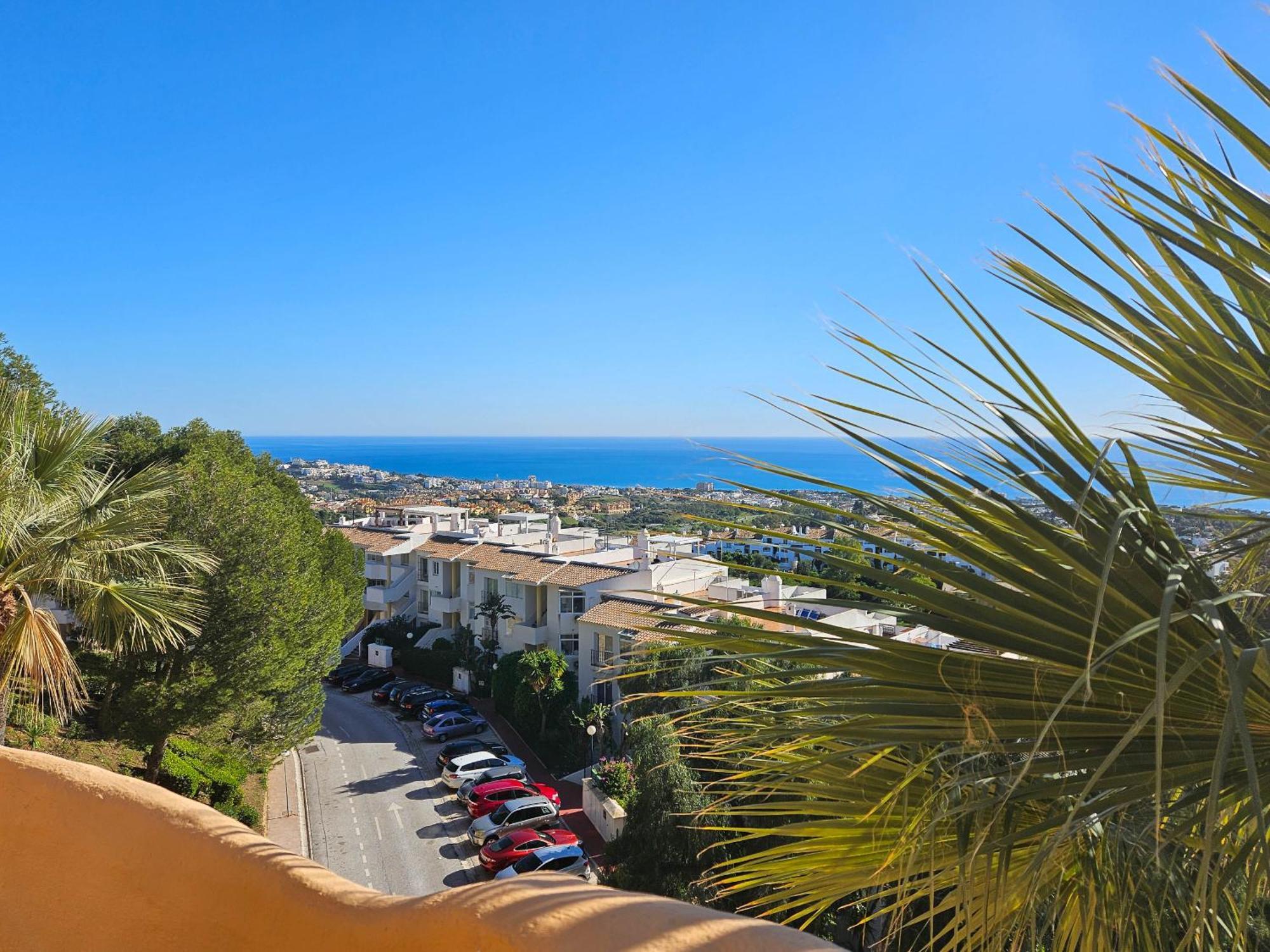 3 Bedroom Penthouse Apartment In Calahonda Mijas Extérieur photo