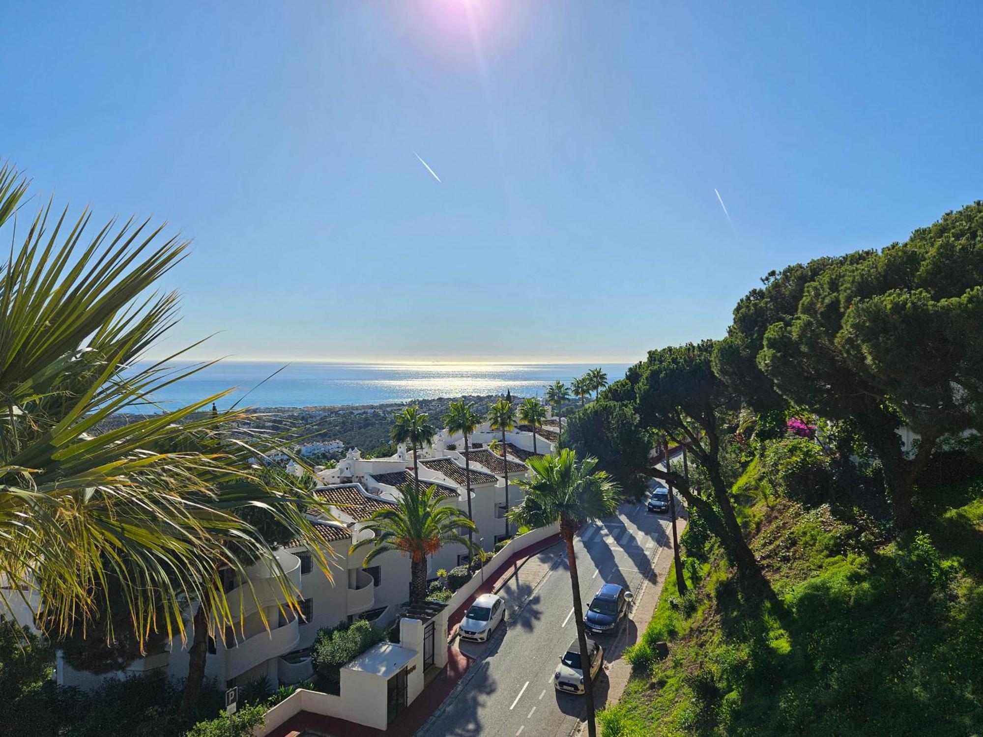 3 Bedroom Penthouse Apartment In Calahonda Mijas Extérieur photo